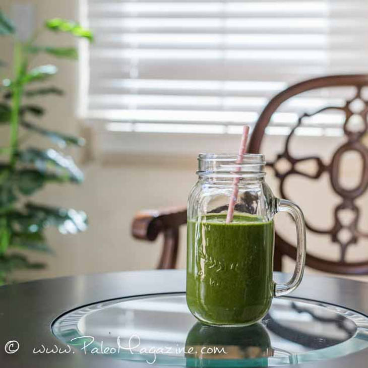 Green smoothies make the best keto drink