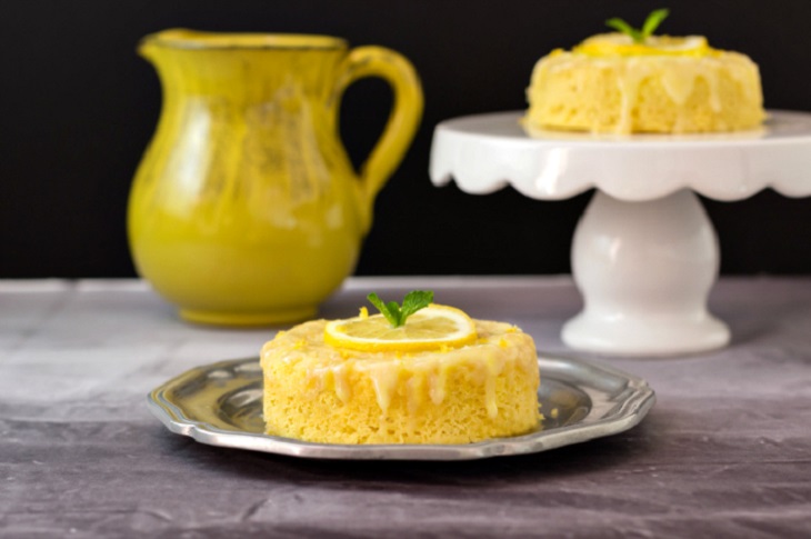 easy keto lemon cake