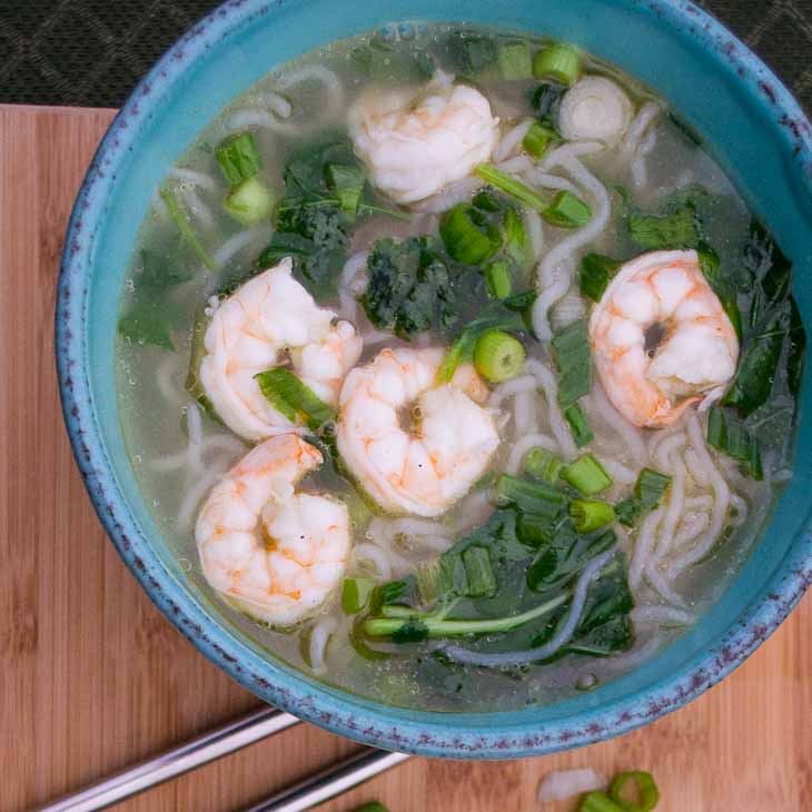 Asian Keto Miso Soup Recipe (Topped with Shrimp) #keto https://ketosummit.com/keto-miso-soup-recipe-shrimp