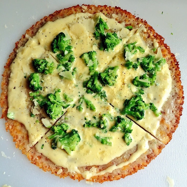 Keto Garlic Mascarpone Broccoli Alfredo Fried Pizza (Contains Dairy)