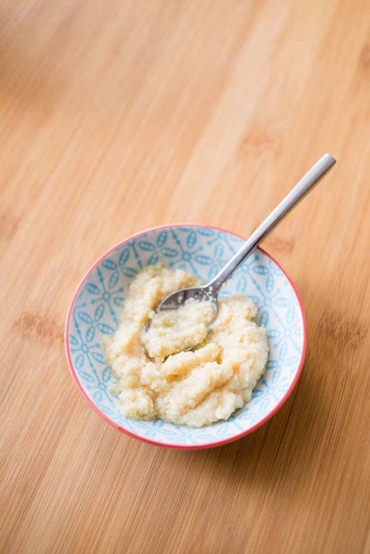 Keto Garlic Dip Recipe #keto https://ketosummit.com/keto-garlic-dip-recipe