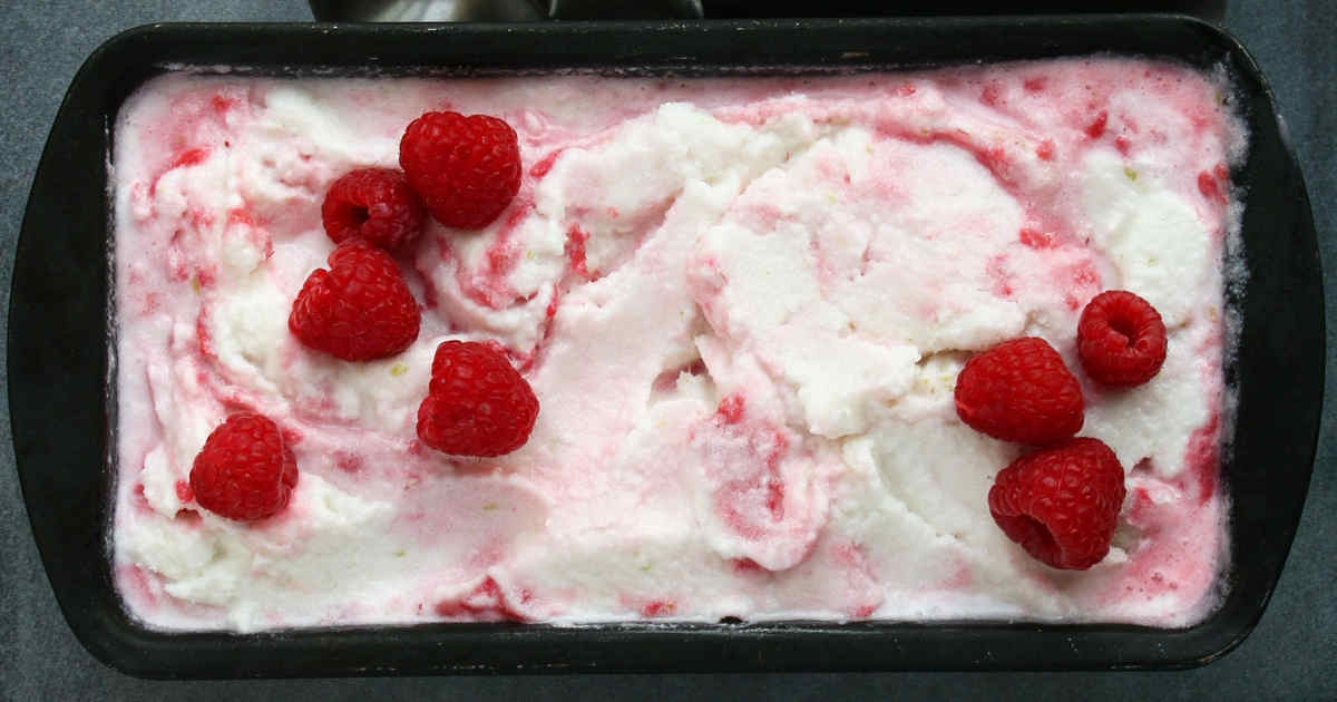 30 Tastebud-Tingling Keto Ice Cream Recipes https://ketosummit.com/keto-ice-cream-recipes
