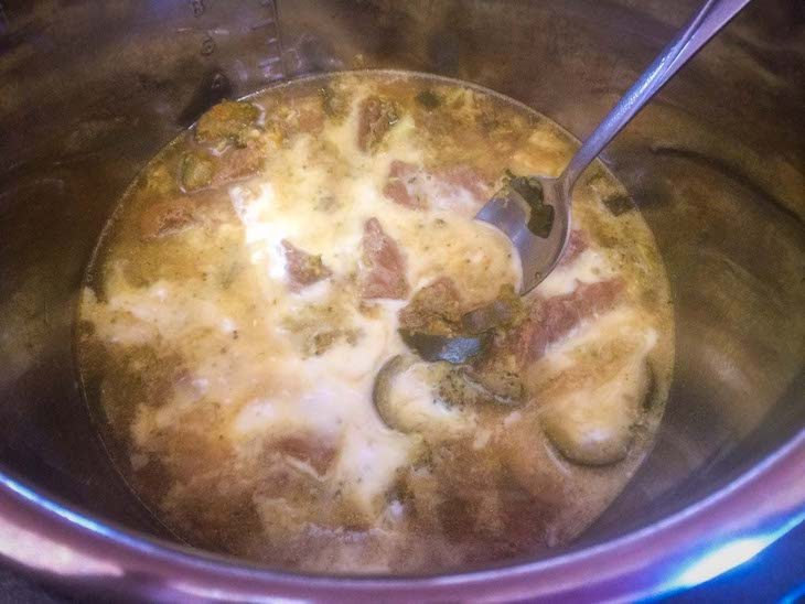Pressure Cooker Keto Beef Curry Recipe #keto https://ketosummit.com/pressure-cooker-keto-beef-curry-recipe