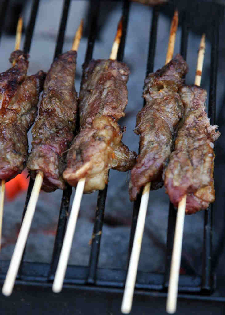 Rostelle – Grilled Lamb Skewers