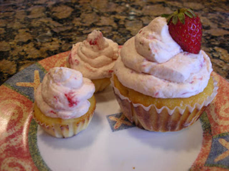 Coconut Flour Cupcakes