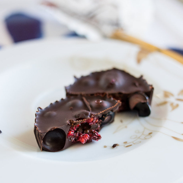 Keto Frozen Chocolate Berries Dessert