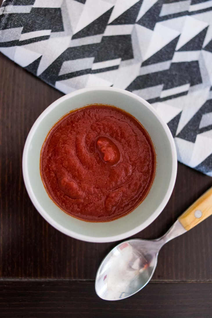 Keto Tomato Sauce Recipe #keto https://ketosummit.com/keto-tomato-sauce