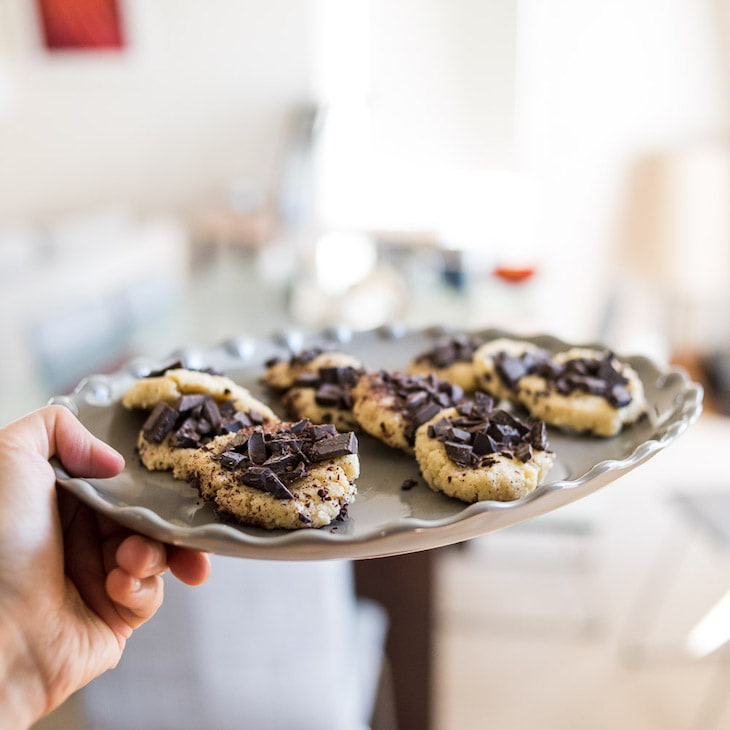 No-Bake Keto Butter Cookies (with Chocolate Chips) #keto https://ketosummit.com/no-bake-keto-butter-cookies