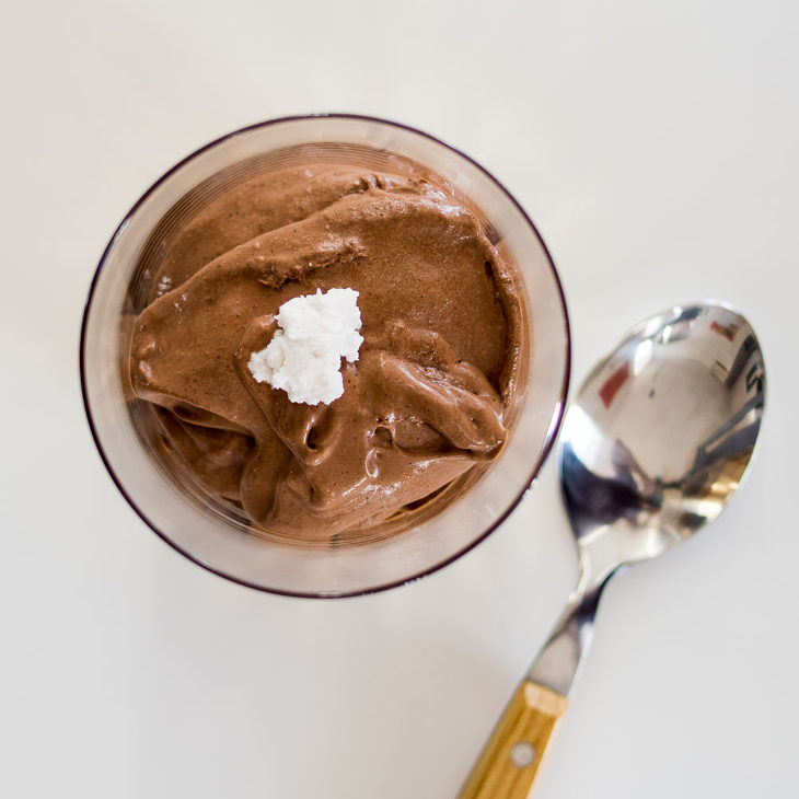 Keto Chocolate Pudding Recipe #keto https://ketosummit.com/keto-chocolate-pudding-recipe
