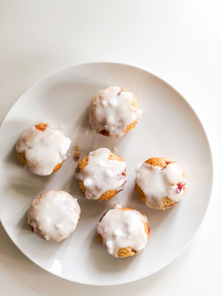 Keto Glazed Strawberry Muffins Recipe #keto https://ketosummit.com/keto-glazed-strawberry-muffins-recipe