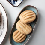 Keto Madeleine Cookies #keto https://ketosummit.com/keto-madeleine-cookies