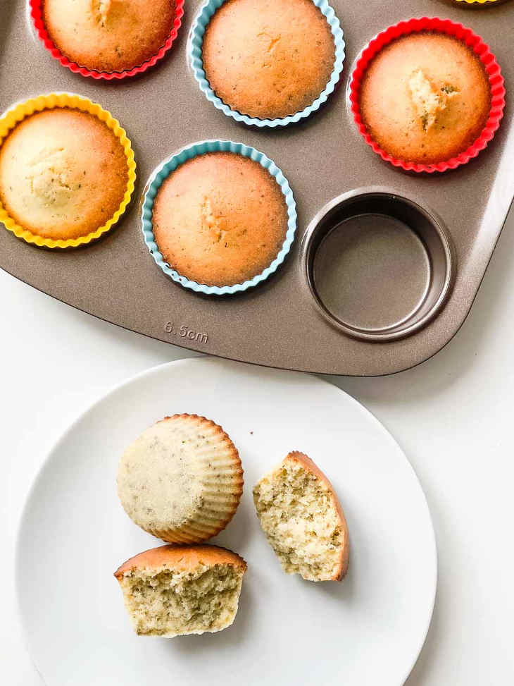 Keto Vanilla Coconut Butter Muffins Recipe #keto https://ketosummit.com/keto-vanilla-coconut-butter-muffins-recipe