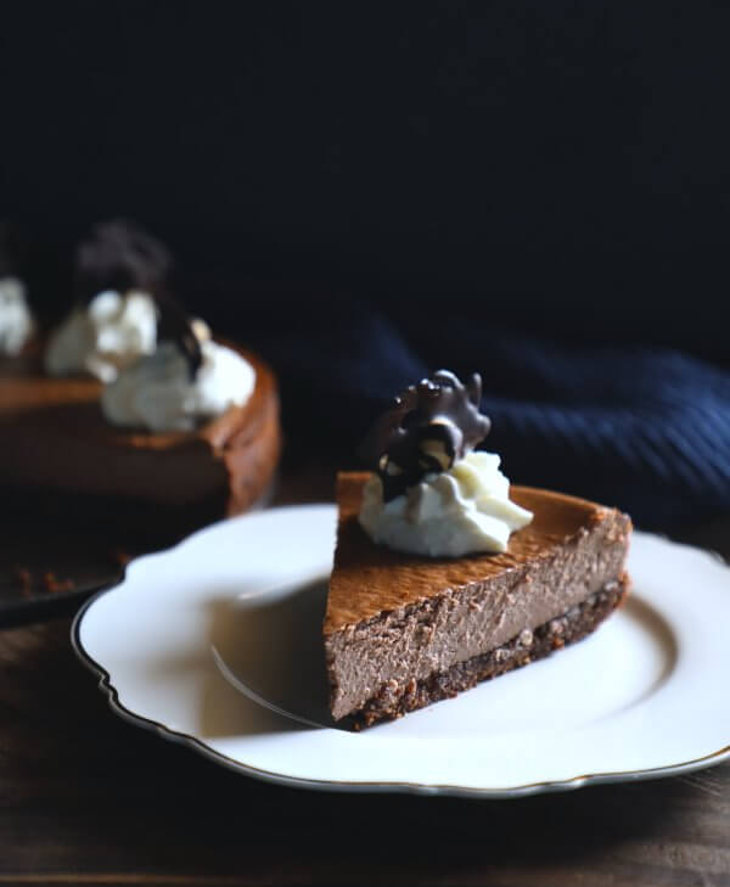 Keto Chocolate Hazelnut Cheesecake