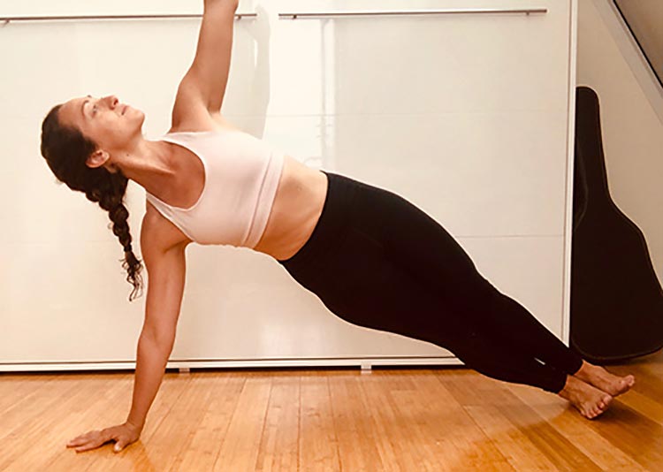 Side Plank Holds https://ketosummit.com/15-minute-yoga-workout